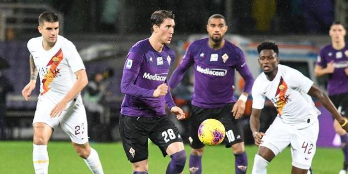  弗拉霍维奇梅开二度，尤文客场完胜佛罗伦萨